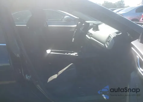 2018 Mazda Mazda3 Sport z USA, uszkodzony, nr VIN 3MZBN1U77JM225101